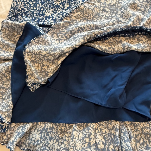 Madewell women's Tie-Waist Tiered Mini Dress in Floral Blue Ditsy 0 - Picture 11 of 16